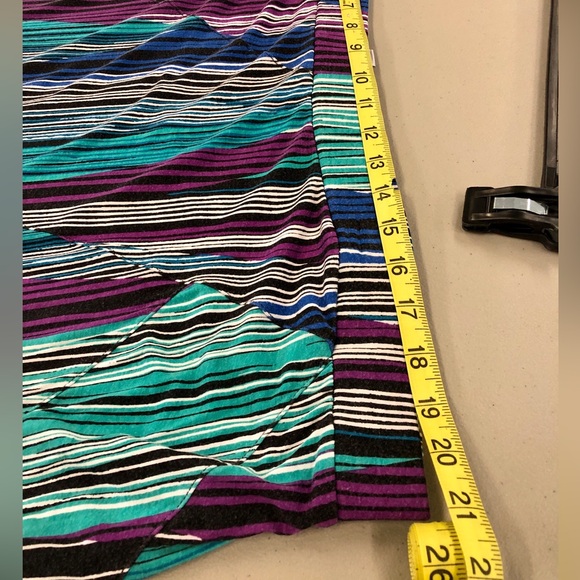 woman's plus size skirt - Picture 3 of 6